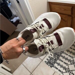 On Women's Shoes White and Maroon